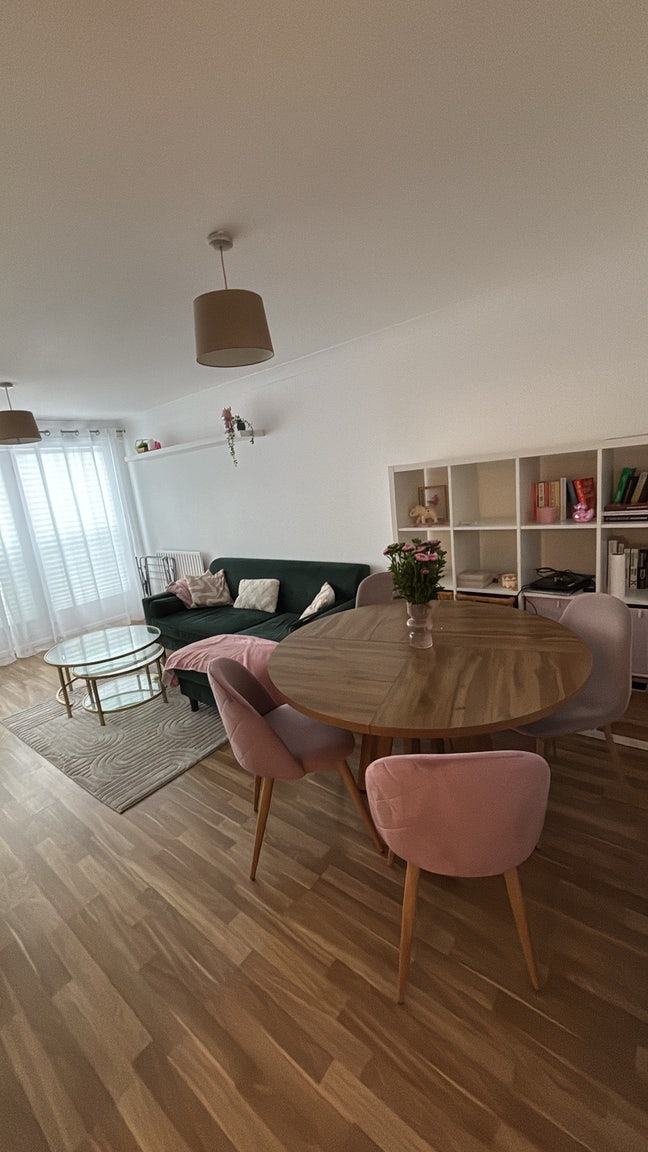 Islington - room in two bed flat 🤍 Main Photo