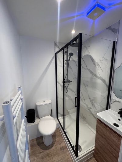 Luxury Suites in Pevensey Bay-Parking & Bills Incl Main Photo