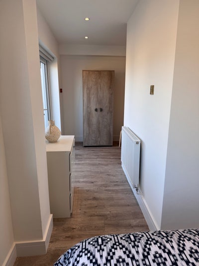 Luxury Suites in Pevensey Bay-Parking & Bills Incl Main Photo