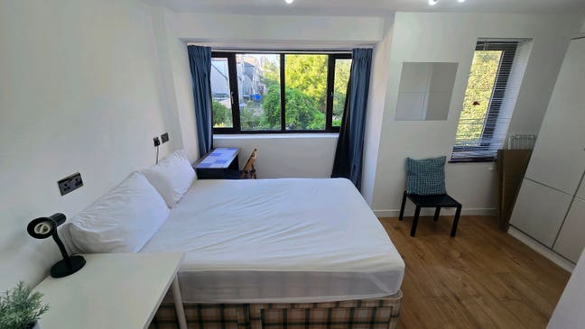 Ensuite,RiversideHouse,DoubleRoom,Safe,CanaryWharf Main Photo