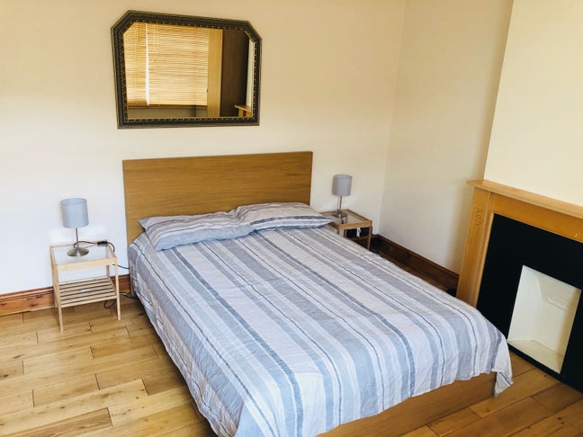 Bright Double Room in Streatham Vale Main Photo