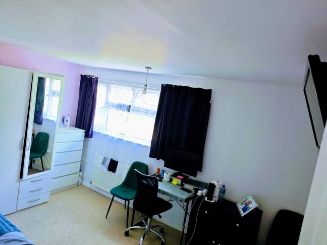 Large Single Room 560&pound; monthly area Cb4 Main Photo