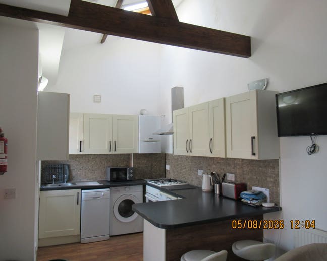 Ensuite Double Room in a Well Managed Houseshare Main Photo