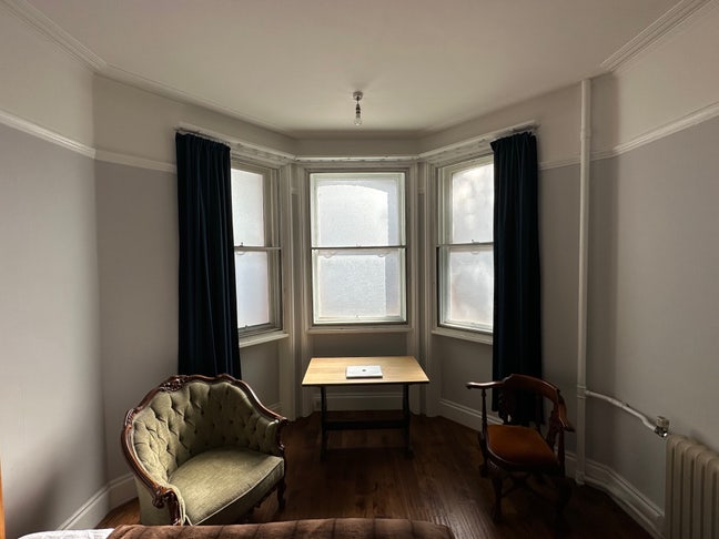 Apartment with concierge  Main Photo