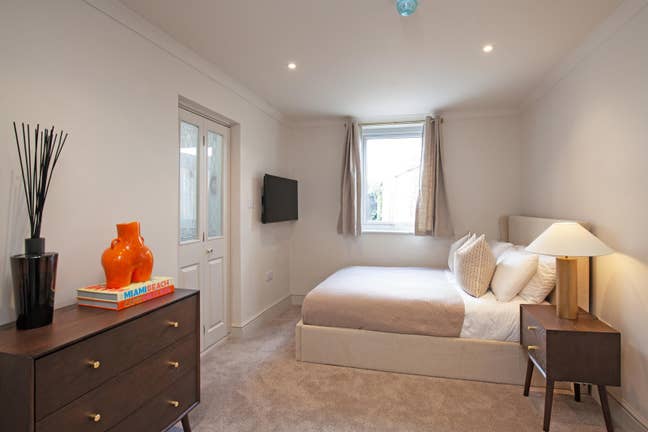 🔥High End House Share- City Centre 🔥 Main Photo