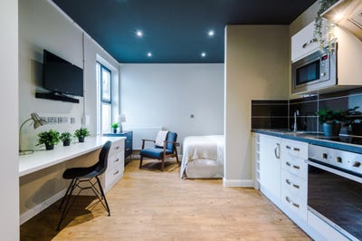 1 Bed Student Flat, Leicester LE1 7QA, Avail Now Main Photo