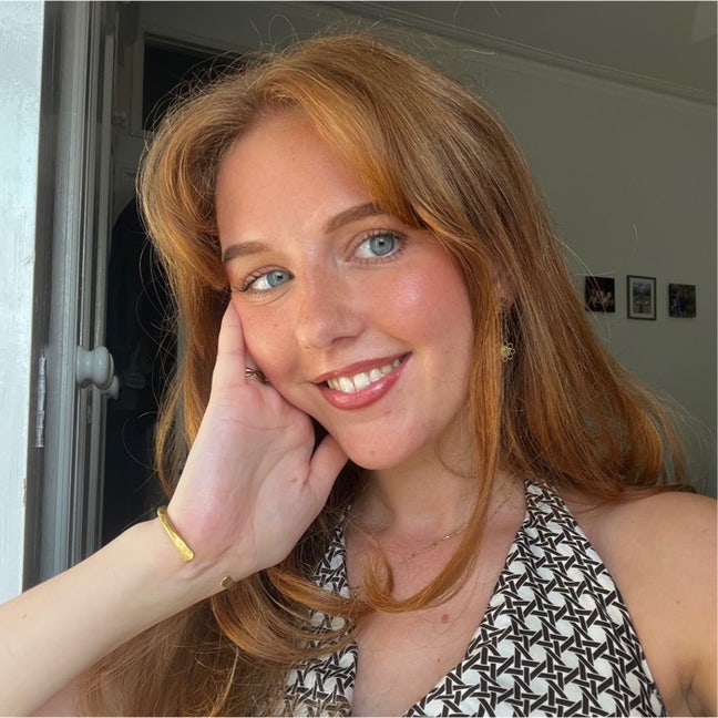 Looking for a girls house/ flat share! Main Photo