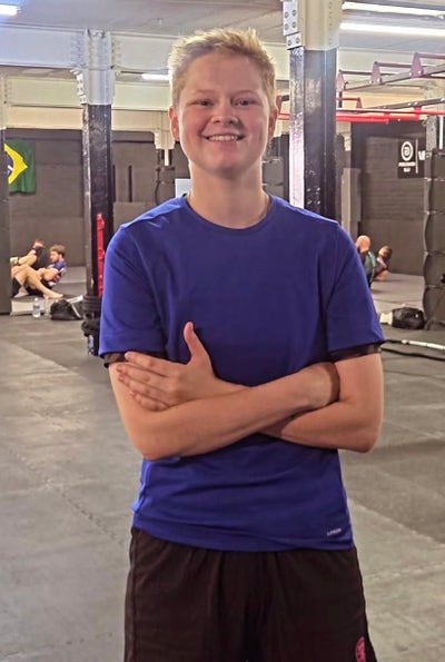 Friendly working professional looking to buddy up  Main Photo