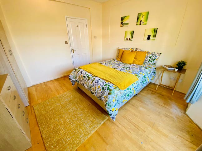 🏠 Double Room (Single Use) in East Acton – Zone 2 Main Photo