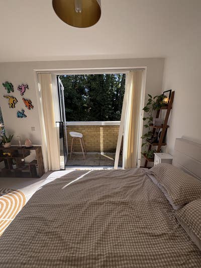 Huge Bright Room Free Gym & 6 Mins to Tube Main Photo