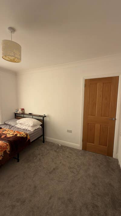 Room Main Photo