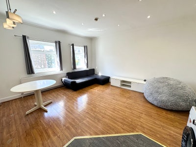 *** Spacious 1 Bedroom Flat In Tottenham N17 *** Main Photo