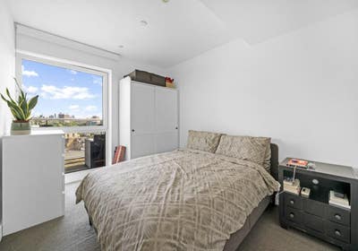 Double Room w/ private bathroom - Clapham Junction Main Photo