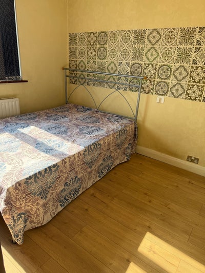 Double room rent Hayes Main Photo