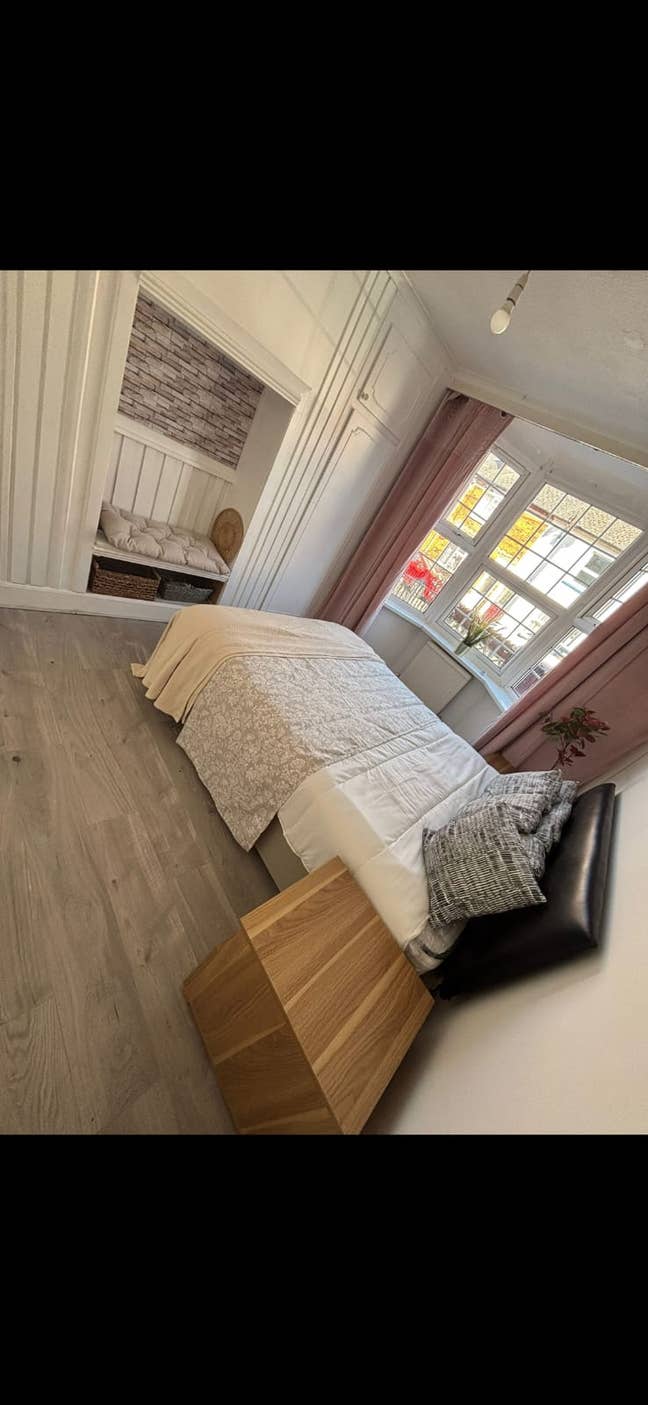 4-Bed House in RG1 5QE | Fully Furnished | &pound;1,800  Main Photo