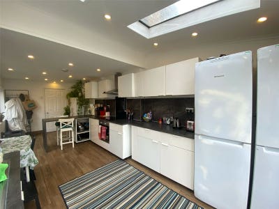 Double Room to rent in House Share-Brockley, SE4! Main Photo