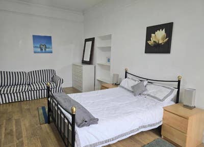 URGENT student flatmate needed in falmouth  Main Photo