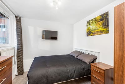 New Double Room Available Main Photo
