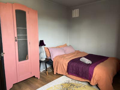 Arty, Airy Flat near Southmead Hospital Main Photo
