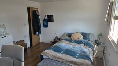 Room by Loughborough Junction Station Main Photo