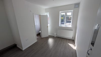 Brand Newly Refurbished Studio Inclusive Of Bills Main Photo