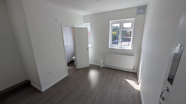 Brand Newly Refurbished Studio Inclusive Of Bills Main Photo