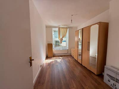 Spacious Ground Floor 2 Bed Flat In Bethnal Green Main Photo
