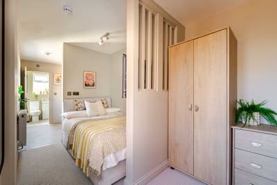 🏡 Extra Large Studio Style Rooms Main Photo