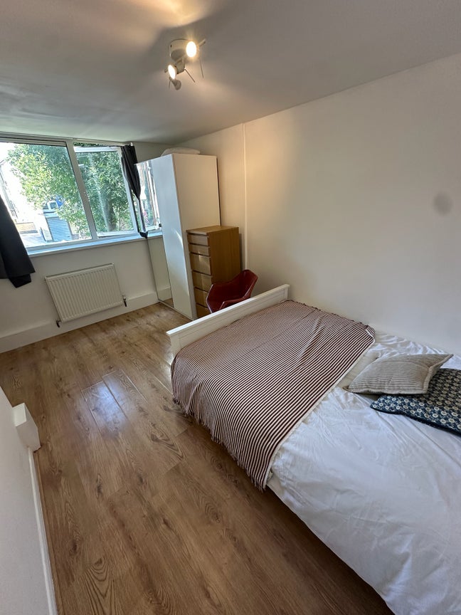 Comfy 6 beds house - Queens Park / Kilburn Main Photo