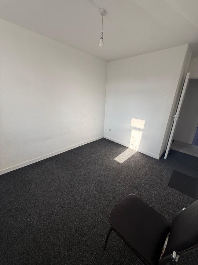 Flatmate wanted  Main Photo