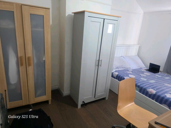 Double room available for rent Main Photo