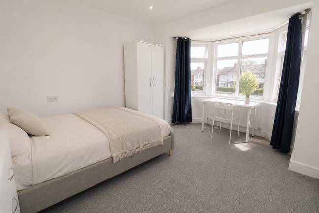 💫 3 Ensuite Rooms/Central Line/30mins to Bond St Main Photo