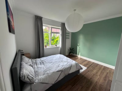 Spacious Double Room - Renovated Flat in Sighthill Main Photo