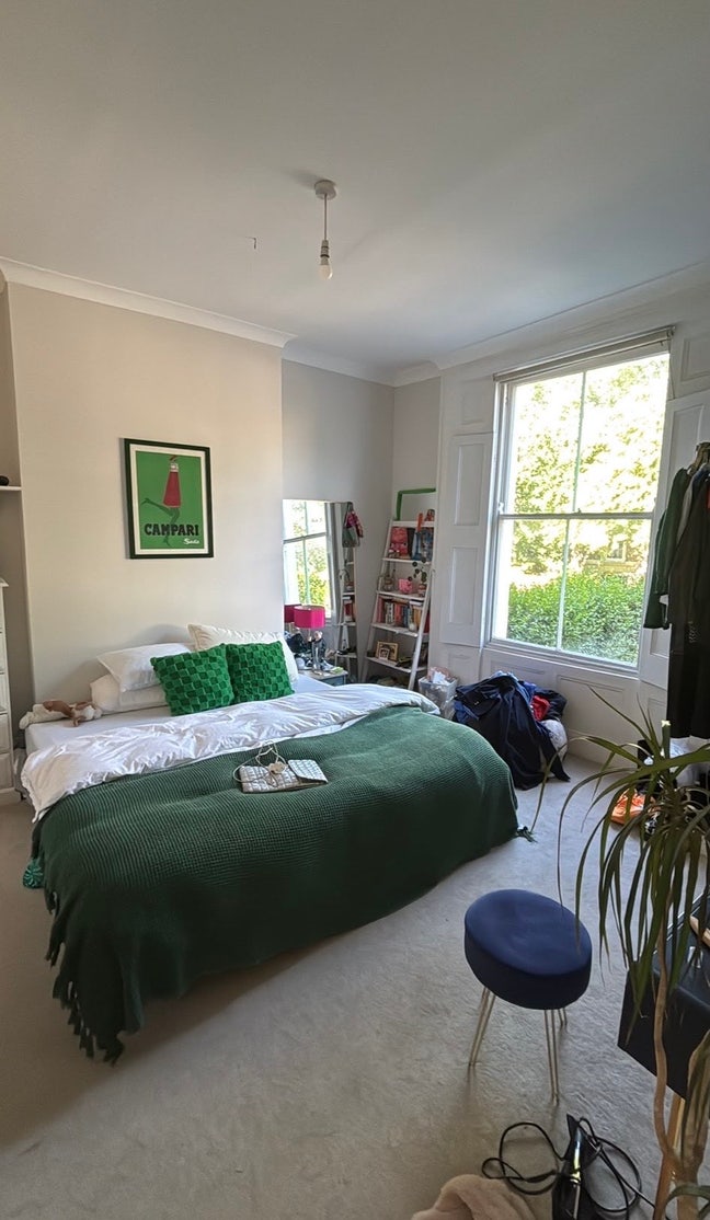 Large Double Room - Haggerston  Main Photo