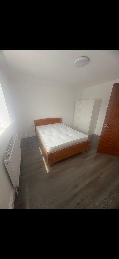 King Size Room Main Photo