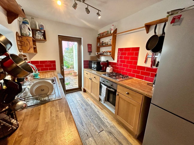 Huge double room in Redfield Main Photo