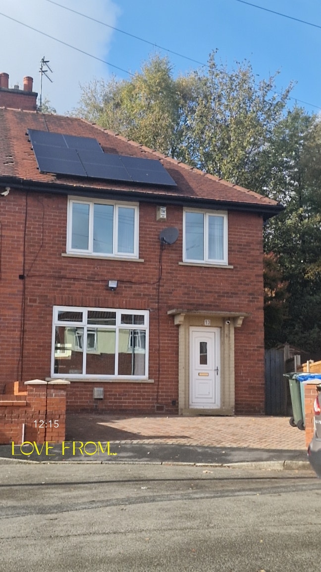 2 double rooms available, flexible tenancies Main Photo