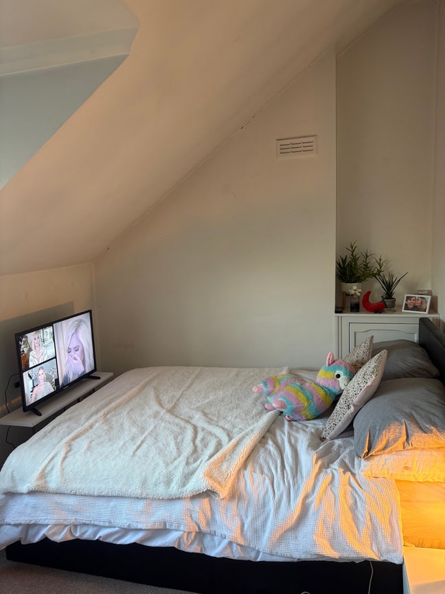 Double room available - East Putney ☀️ Main Photo