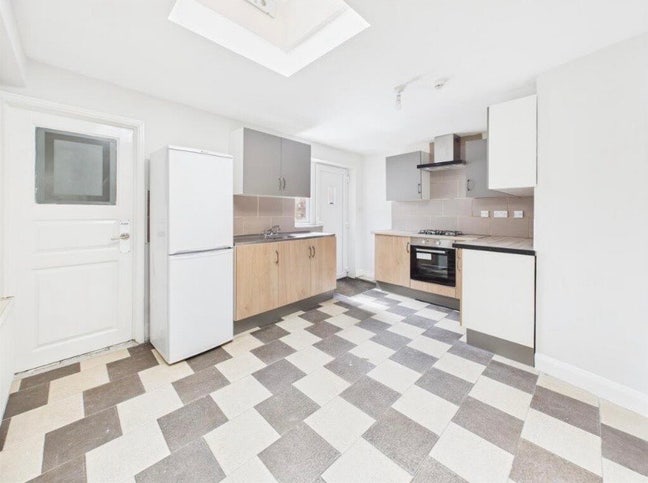 Rooms to rent in Barton street gloucester  Main Photo