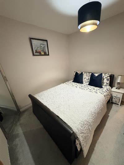 Lovely Double Room – Horsham / Littlehaven Main Photo