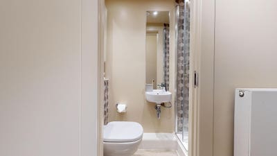Luxury Accomodation in Canary Wharf- Pool-Gym   Main Photo