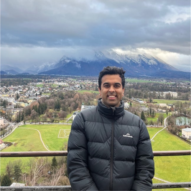 Looking for a sublet Main Photo