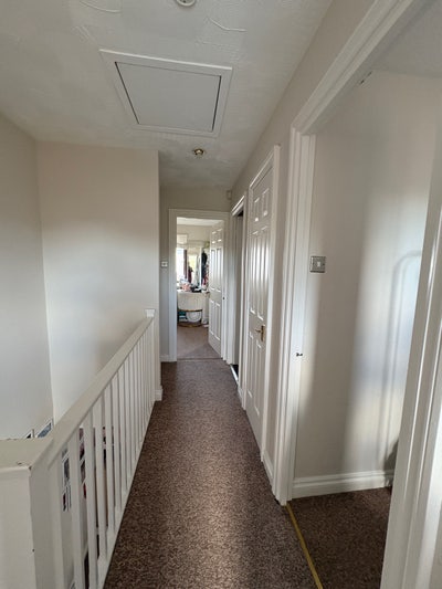 En-suit small double bedroom with parking  Main Photo