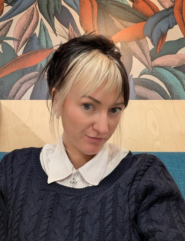 Girl seeks new home  Main Photo