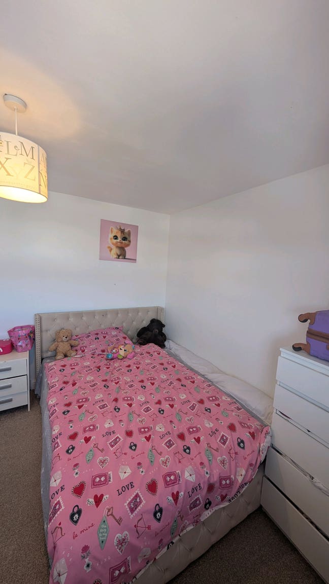 Room Available  Main Photo
