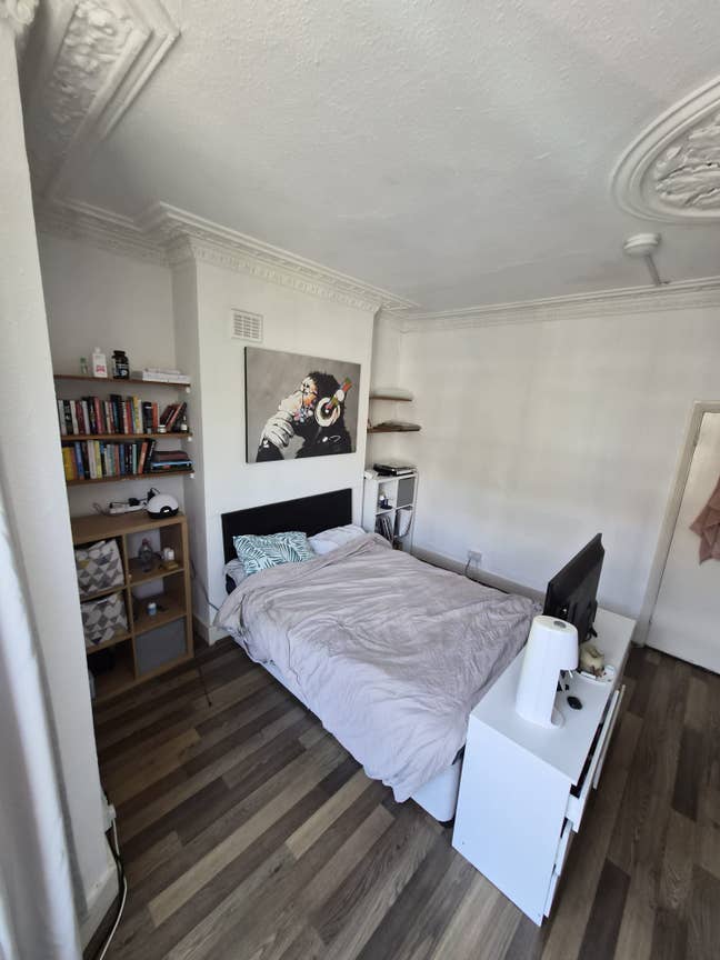 Large Room in Archway Main Photo