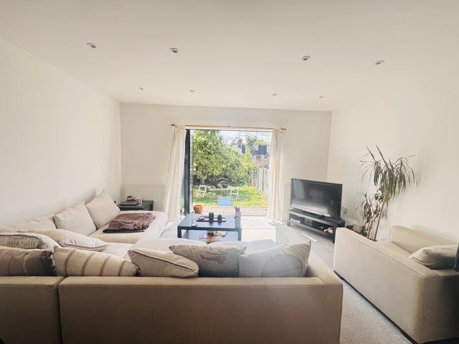 Magnificent Home 3Bed 2Bath Beclands Rd Tooting Sw Main Photo
