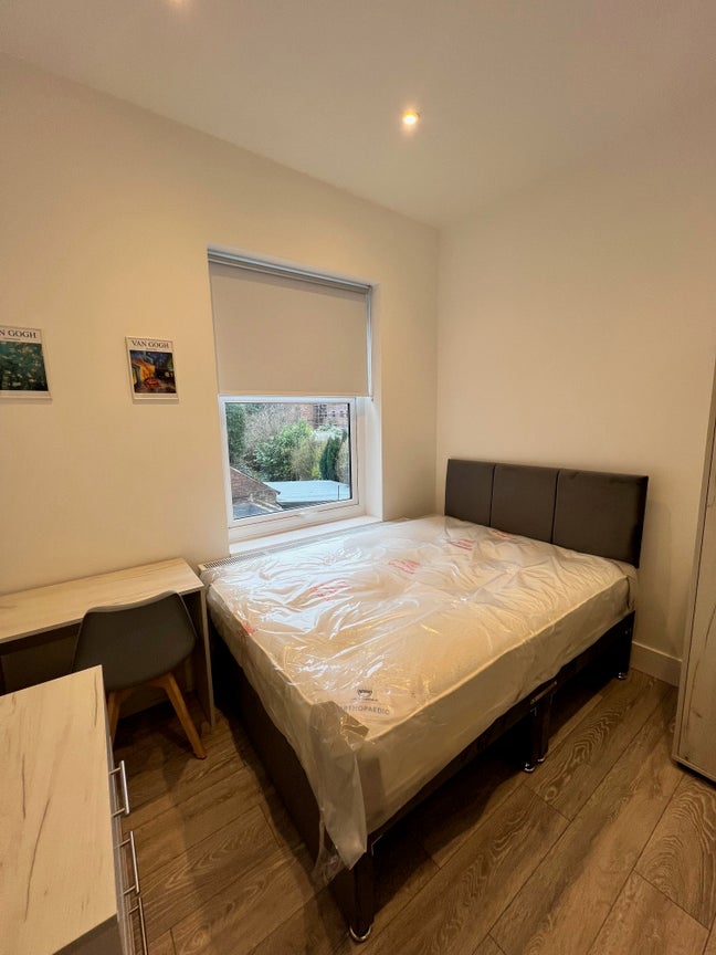 5 Bedroom - House Share Main Photo