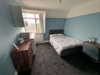 Affordable double room with amenities available  Main Photo