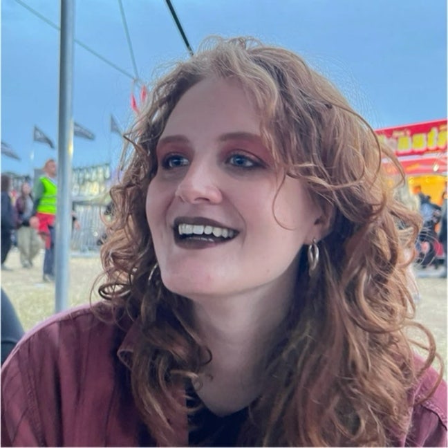 Hi! I am Matilda, I’m 24 and just finished ... Main Photo